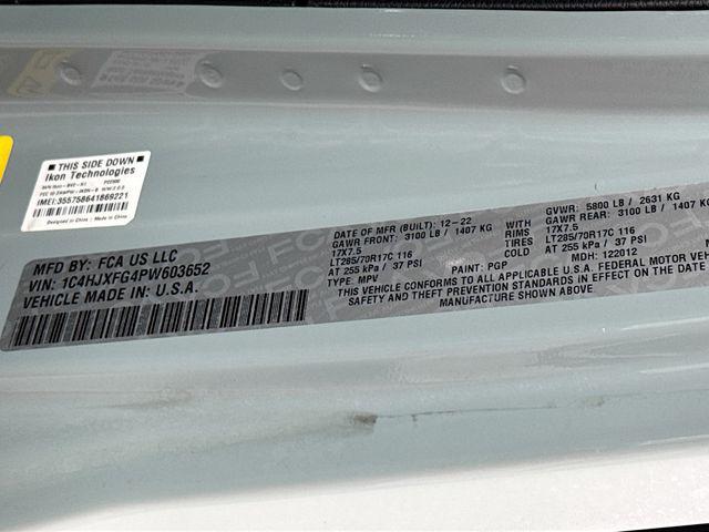 Photo of 2023 Earl Clearcoat Jeep Wrangler