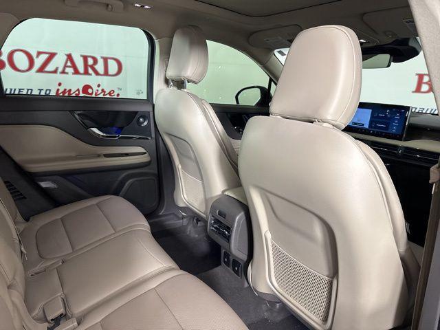 Photo of 2024 Red Carpet Metallic Tinted Clearcoat Lincoln Corsair