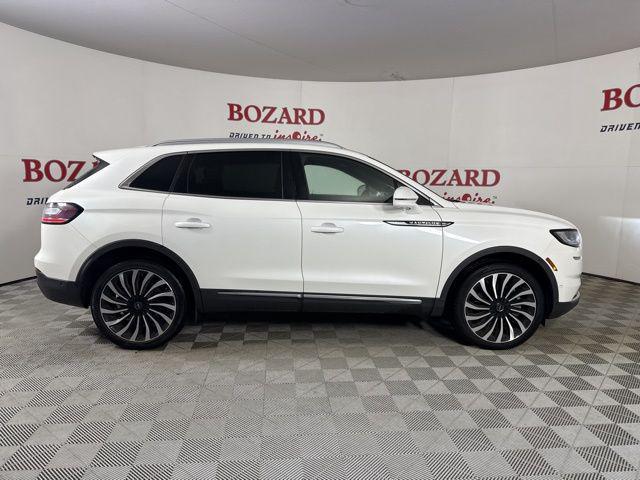 Photo of 2022 Pristine White Metallic Tri-Coat Lincoln Nautilus