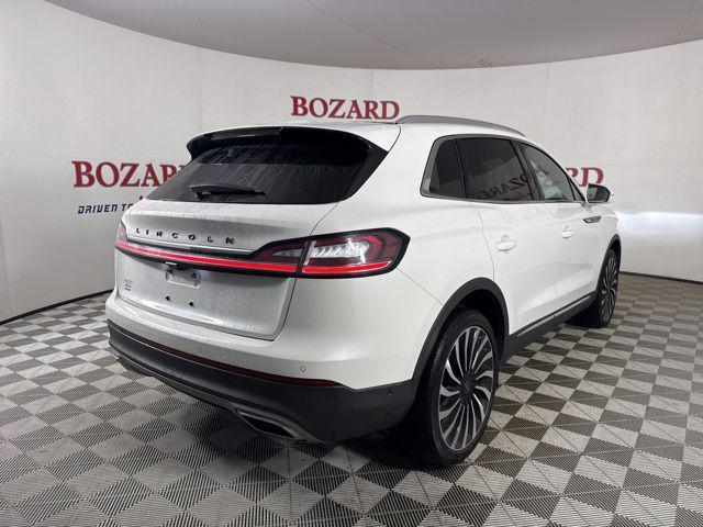 Photo of 2022 Pristine White Metallic Tri-Coat Lincoln Nautilus