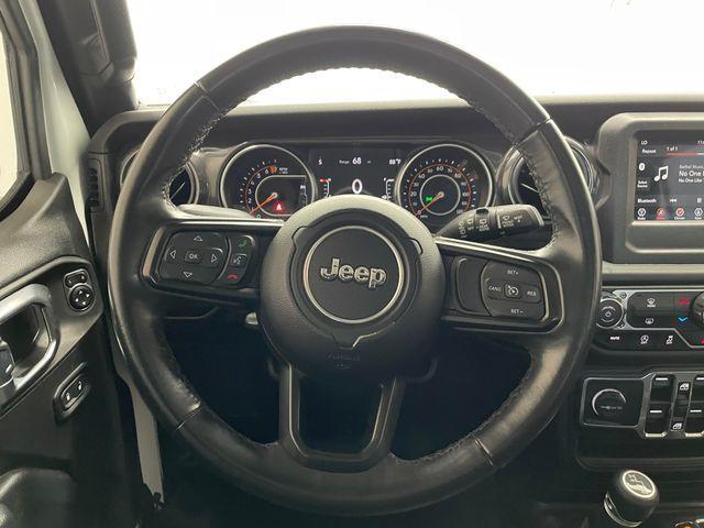 Photo of 2022 Bright White Clearcoat Jeep Wrangler Unlimited