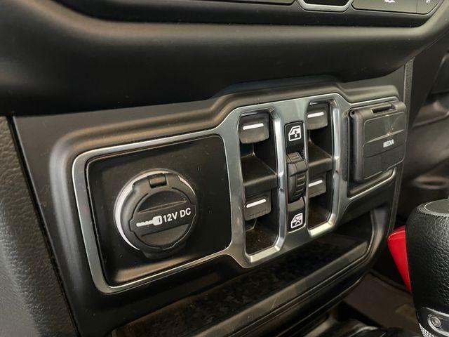 Photo of 2022 Bright White Clearcoat Jeep Wrangler Unlimited