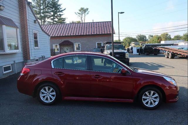 Photo of 2011 Maroon Subaru Legacy