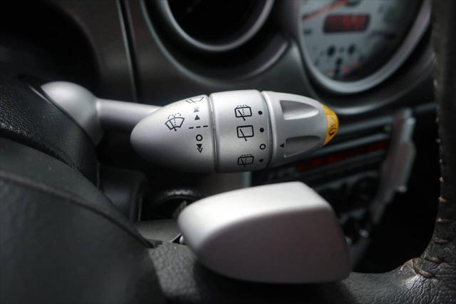 Photo of 2005 British Racing Green Metallic MINI Cooper S