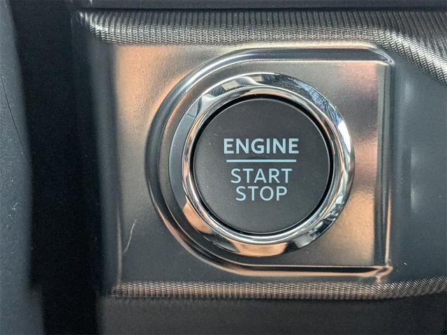 Photo of 2025 Silver Metallic Ford F-150