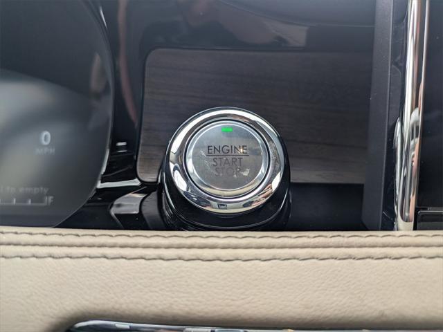 Photo of 2022 Flight Blue Metallic Clearcoat Lincoln Corsair