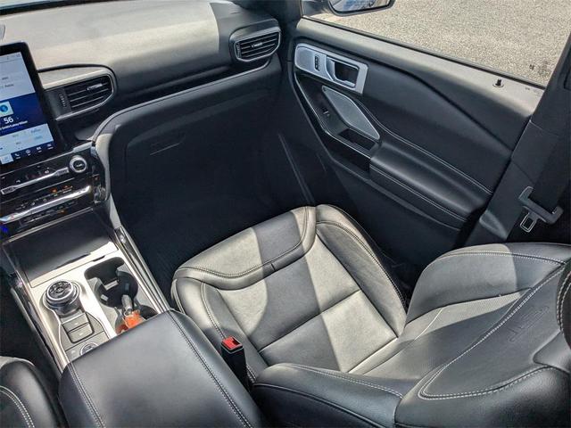 Photo of 2022 Stone Blue Metallic Ford Explorer