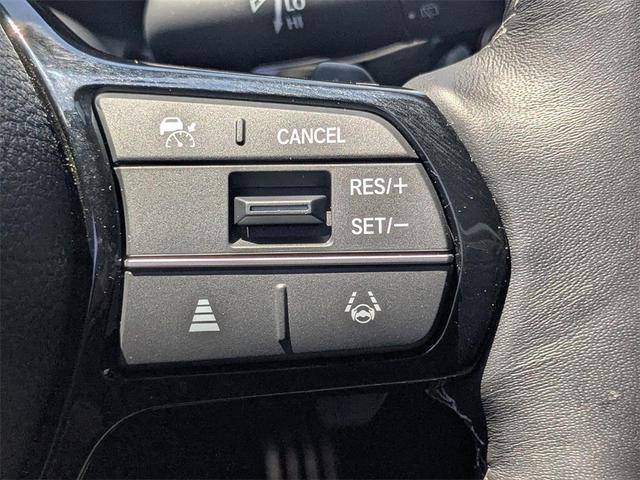 Photo of 2025 Sand Dune Pearl Honda Civic