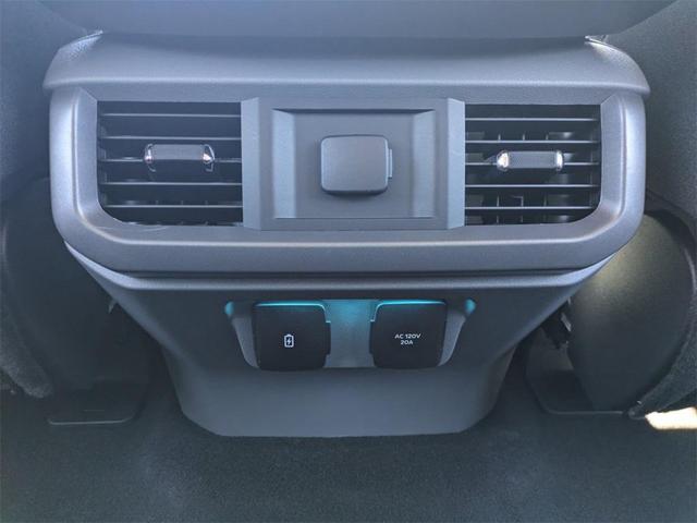 Photo of 2025 Black Metallic Ford F-150