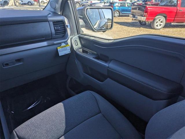Photo of 2025 Black Metallic Ford F-150