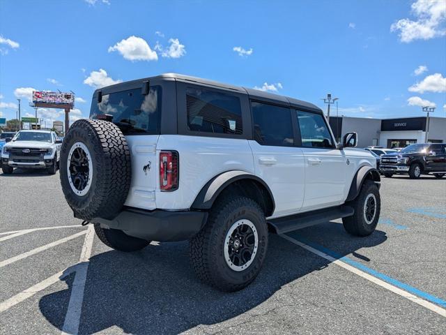 Photo of 2025 Oxford White Ford Bronco