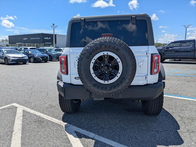Photo of 2025 Oxford White Ford Bronco
