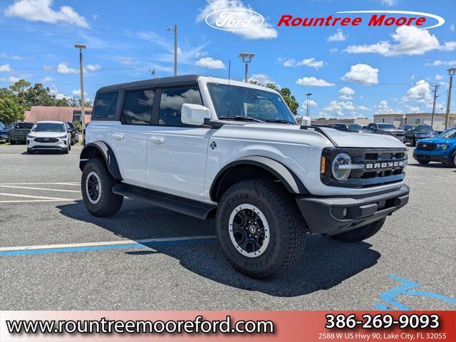 Photo of 2025 Oxford White Ford Bronco
