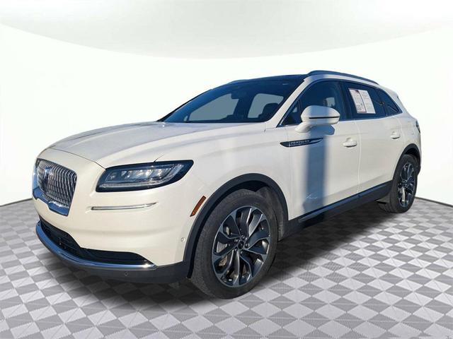 Photo of 2022 Pristine White Metallic Tri-Coat Lincoln Nautilus