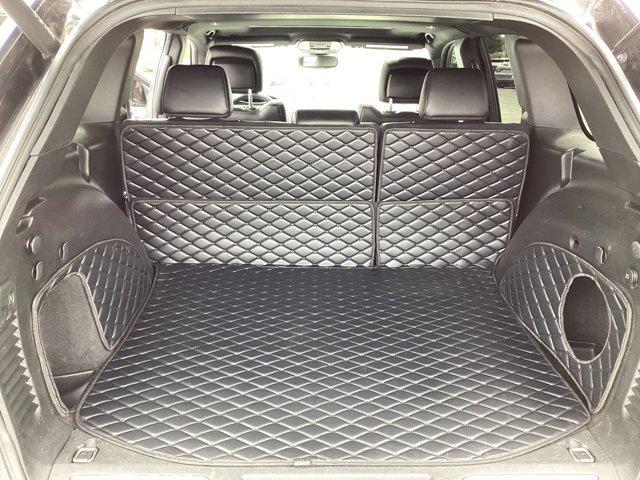 Photo of 2018 Granite Crystal Clearcoat Metallic Jeep Grand Cherokee