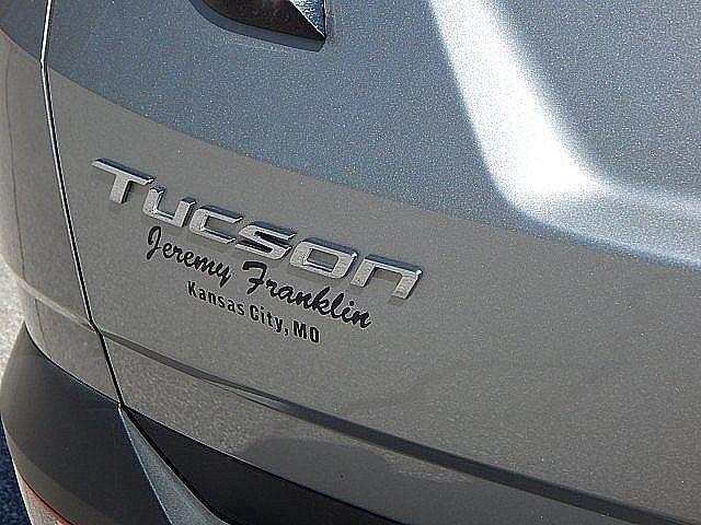 Photo of 2024 Shimmering Silver Hyundai TUCSON