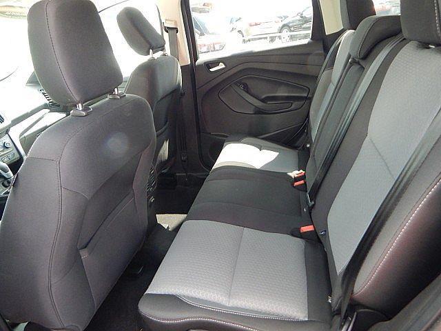 Photo of 2019 Ingot Silver Metallic Ford Escape