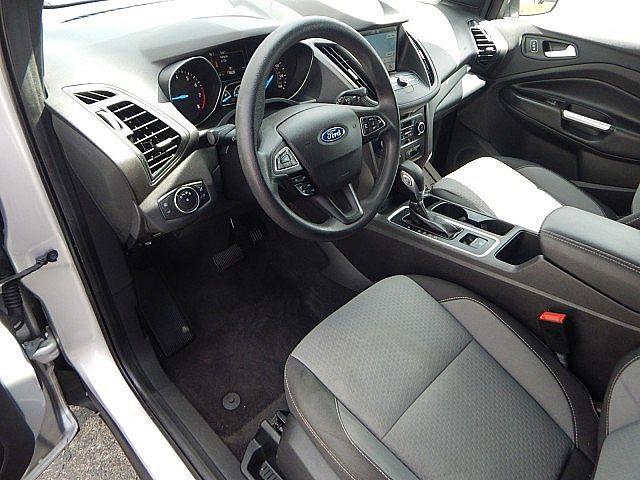 Photo of 2019 Ingot Silver Metallic Ford Escape