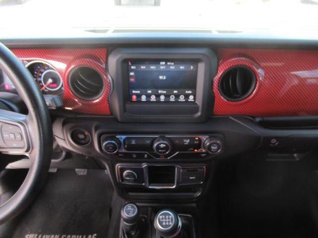 Photo of 2022 Bright White Clearcoat Jeep Gladiator