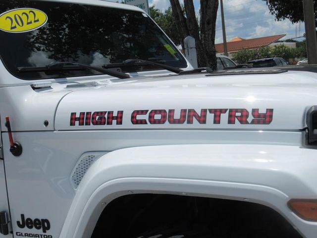 Photo of 2022 Bright White Clearcoat Jeep Gladiator