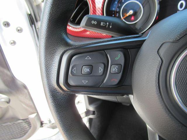 Photo of 2022 Bright White Clearcoat Jeep Gladiator