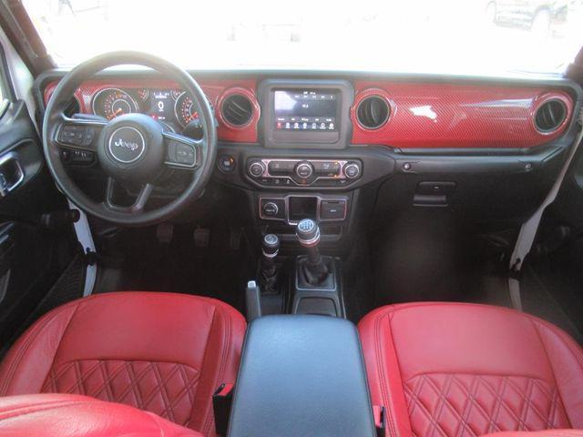 Photo of 2022 Bright White Clearcoat Jeep Gladiator