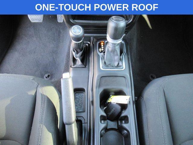Photo of 2021 Bright White Clearcoat Jeep Wrangler Unlimited
