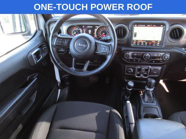 Photo of 2021 Bright White Clearcoat Jeep Wrangler Unlimited