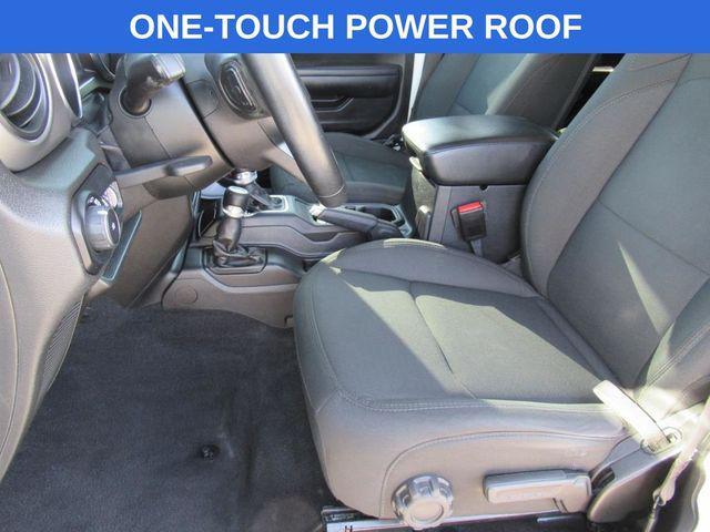 Photo of 2021 Bright White Clearcoat Jeep Wrangler Unlimited