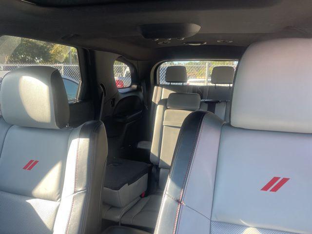Photo of 2024 Octane Red Pearlcoat Dodge Durango