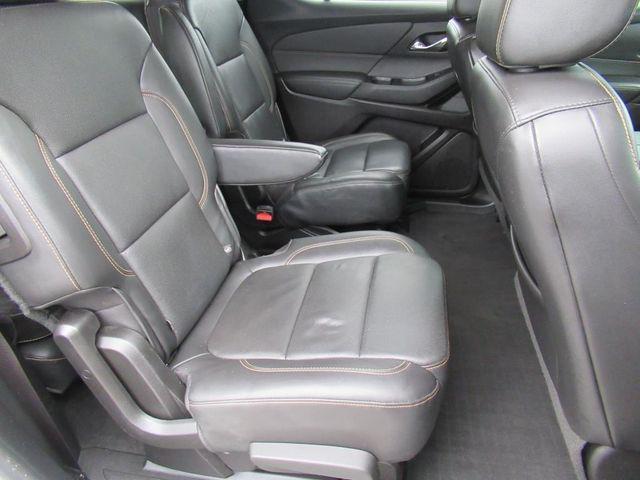 Photo of 2020 Summit White Chevrolet Traverse