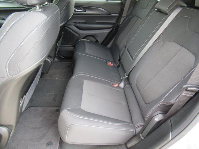 Photo of 2025 Silver Zynith Jeep Grand Cherokee