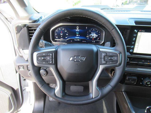 Photo of 2024 Iridescent Pearl Tricoat Chevrolet Silverado 1500