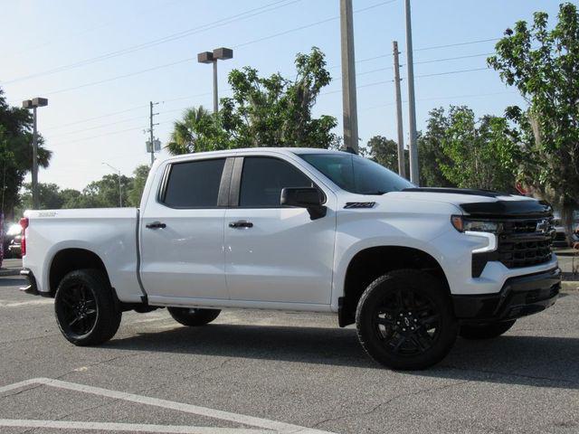 Photo of 2024 Iridescent Pearl Tricoat Chevrolet Silverado 1500