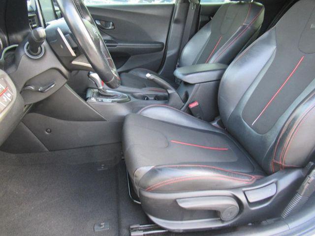Photo of 2020 Chalk White Hyundai Veloster