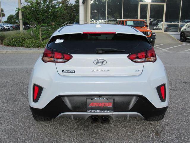 Photo of 2020 Chalk White Hyundai Veloster