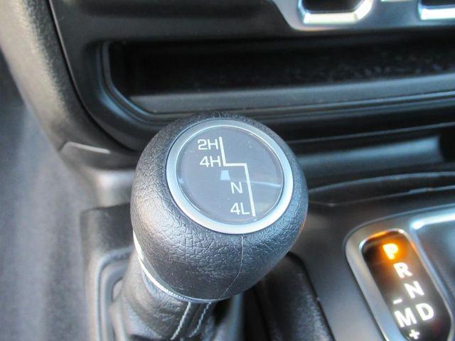 Photo of 2025 Anvil Clearcoat Jeep Wrangler