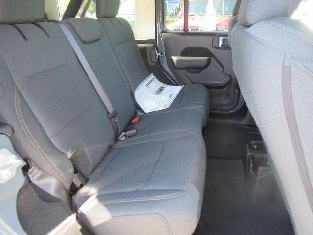 Photo of 2025 Anvil Clearcoat Jeep Wrangler