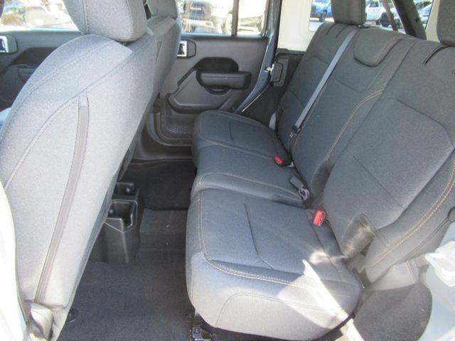 Photo of 2025 Anvil Clearcoat Jeep Wrangler