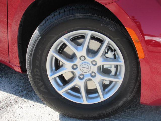 Photo of 2025 Red Hot Pearlcoat Chrysler Voyager