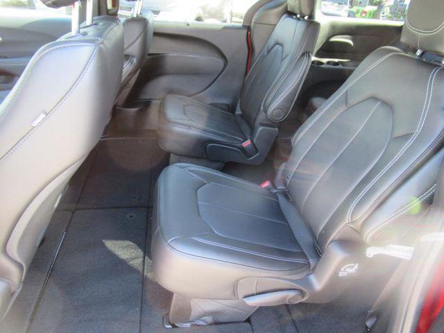 Photo of 2025 Red Hot Pearlcoat Chrysler Voyager