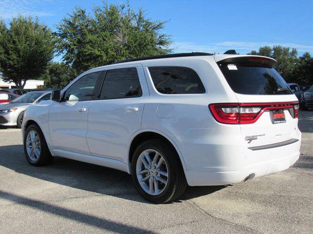 Photo of 2025 White Knuckle Clearcoat Dodge Durango