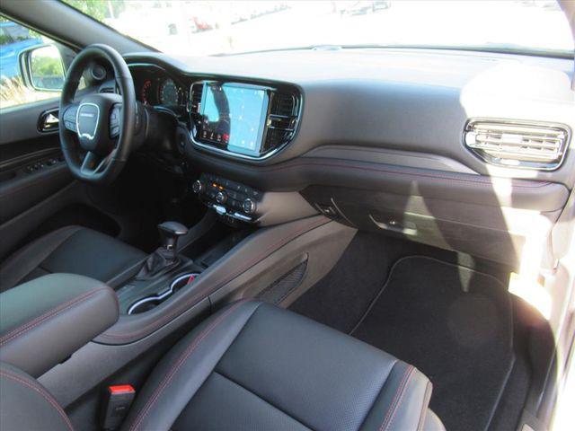Photo of 2025 White Knuckle Clearcoat Dodge Durango
