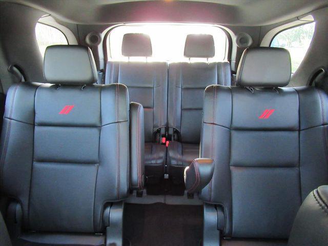 Photo of 2025 White Knuckle Clearcoat Dodge Durango