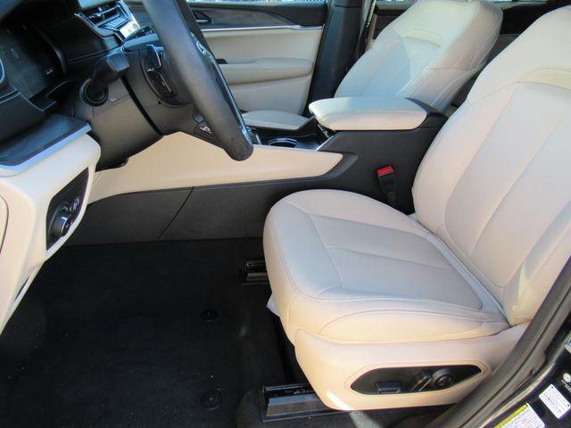 Photo of 2024 Midnight Sky Jeep Grand Cherokee L