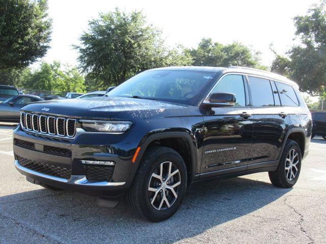 Photo of 2024 Midnight Sky Jeep Grand Cherokee L