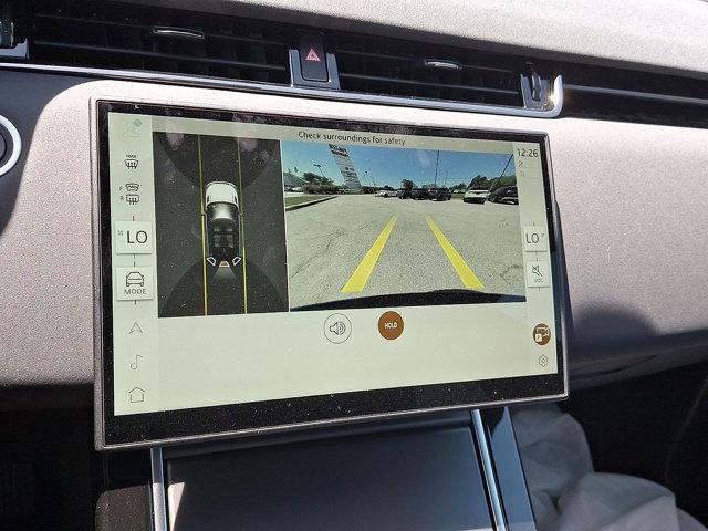 Photo of 2026 Fuji White - 1AA Land Rover Range Rover Evoque