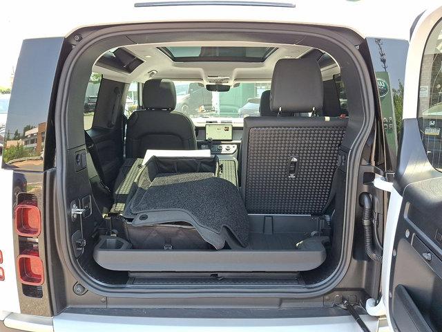 Photo of 2025 Fuji White - 1AA Land Rover Defender