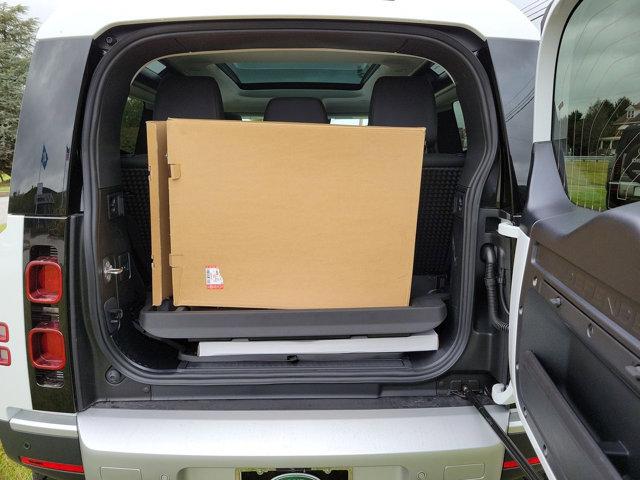 Photo of 2025 Fuji White - 1AA Land Rover Defender