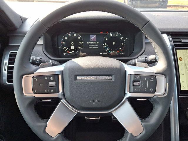 Photo of 2024 Lantau Bronze Metallic - 1DP Land Rover Discovery